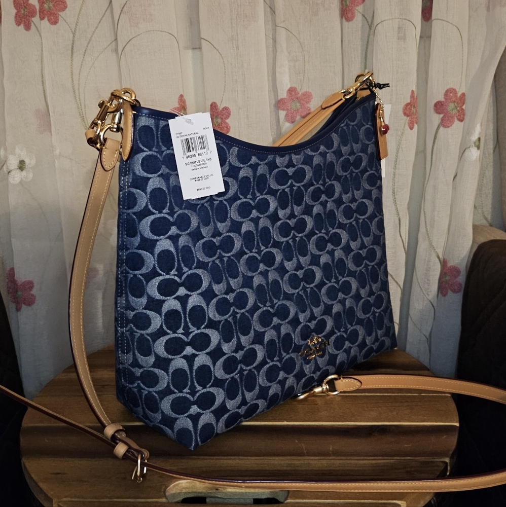 Coach Laurel Blue and Tan Shoulder Bag - Picture 7 of 11